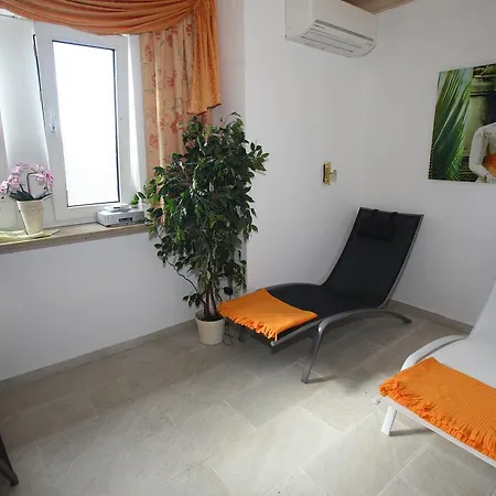 Weinberg Mit Nizza Hotel Gleisweiler