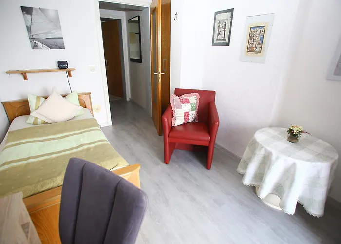 Отель Weinberg Mit Nizza Gleisweiler